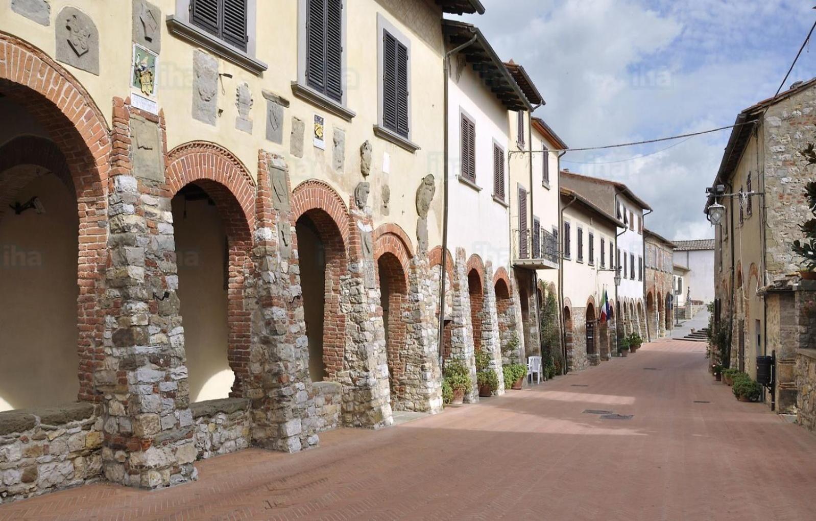 Palazzo Ninci Bed and Breakfast Civitella in Val di Chiana Buitenkant foto